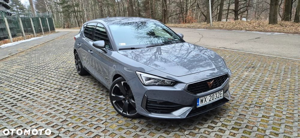 Cupra Leon 2.0 TSI VZ DSG - 2