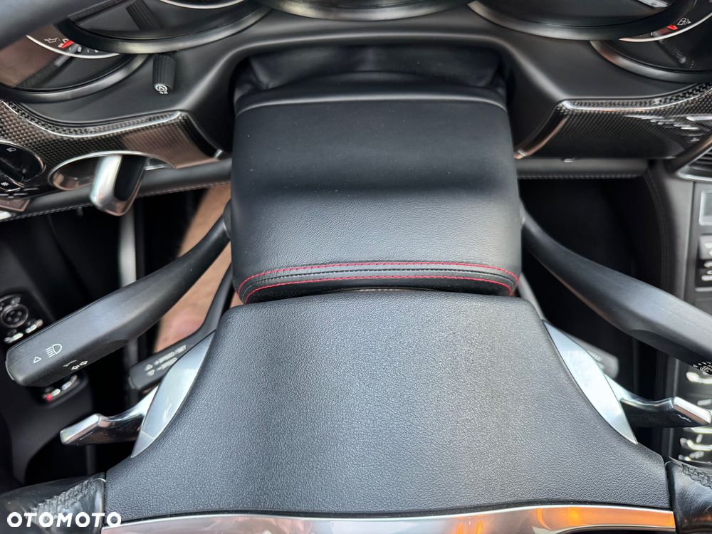 Porsche Panamera - 19