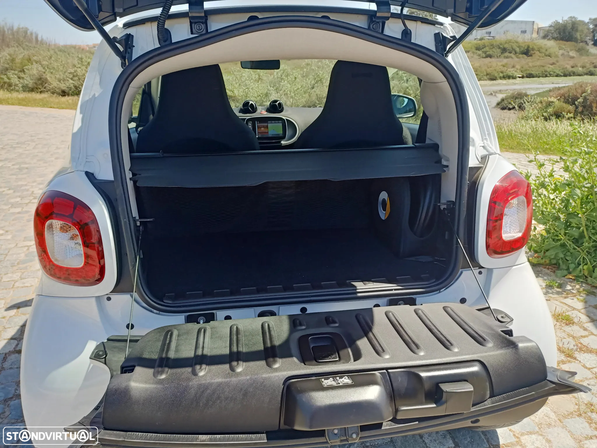 Smart ForTwo Coupé EQ Passion - 12