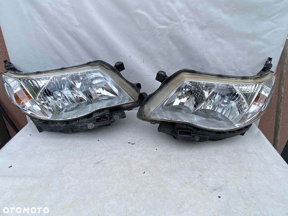 lampy forester III xenon komplet eu całe - 1