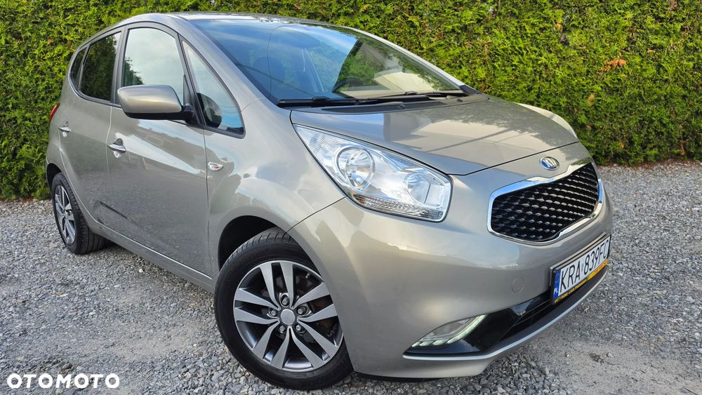 Kia Venga 1.4 CVVT Fifa World Cup Edition - 30