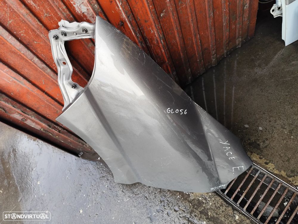 TOYOTA HIACE GUARDA LAMAS ESQUERDO - GL056 - 4