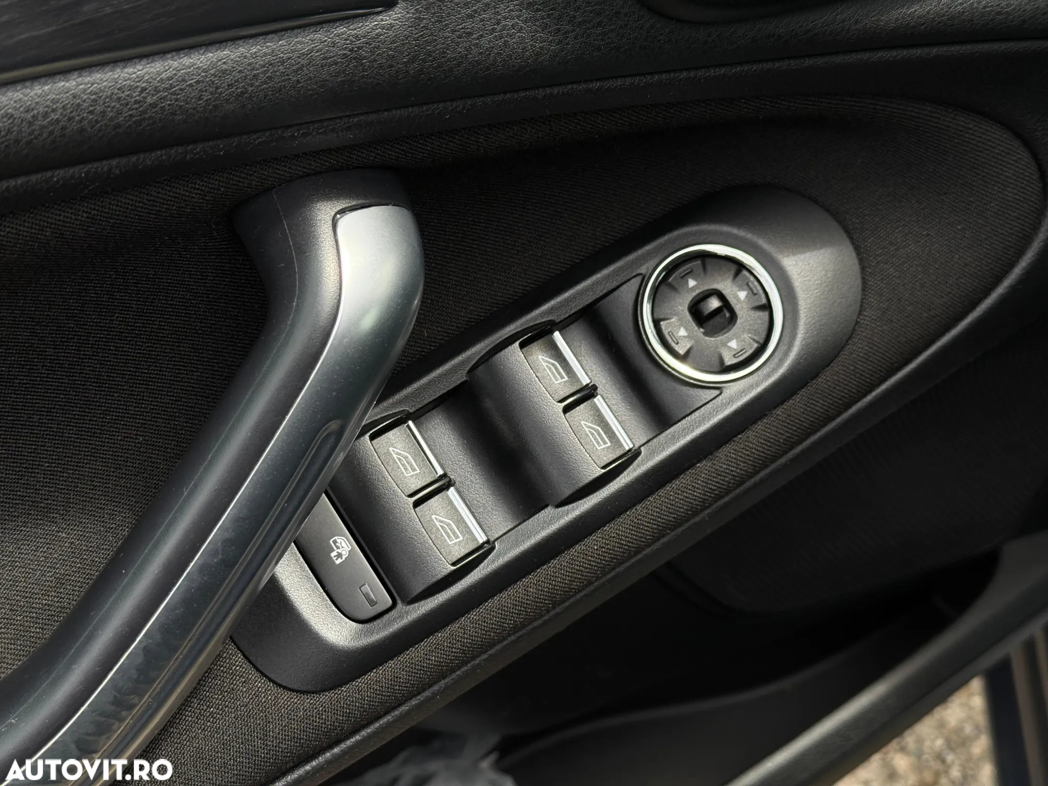 Ford Galaxy 2.0 TDCi Powershift Titanium - 10