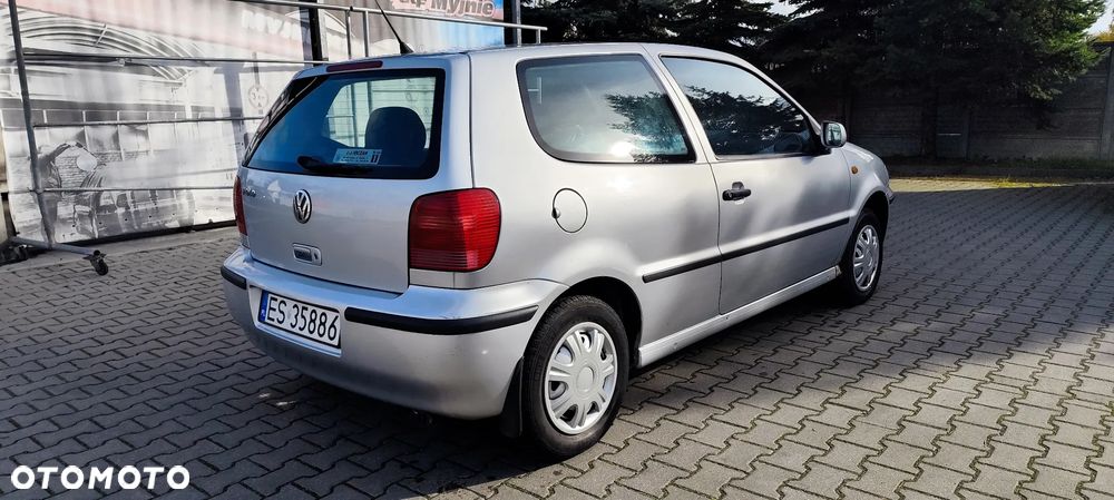 Volkswagen Polo 1.4 Basis - 7