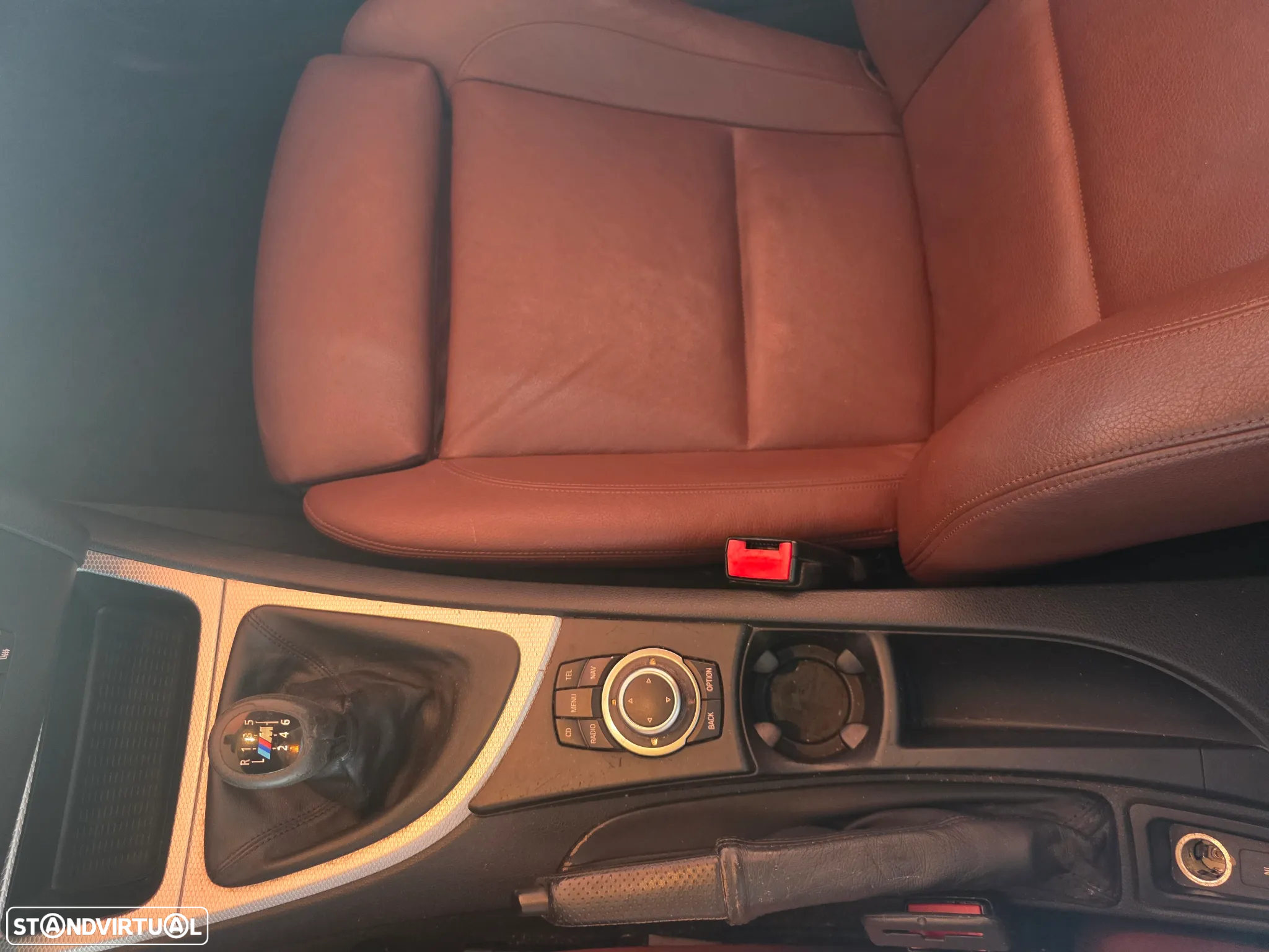 BMW 118 d Pack M - 20