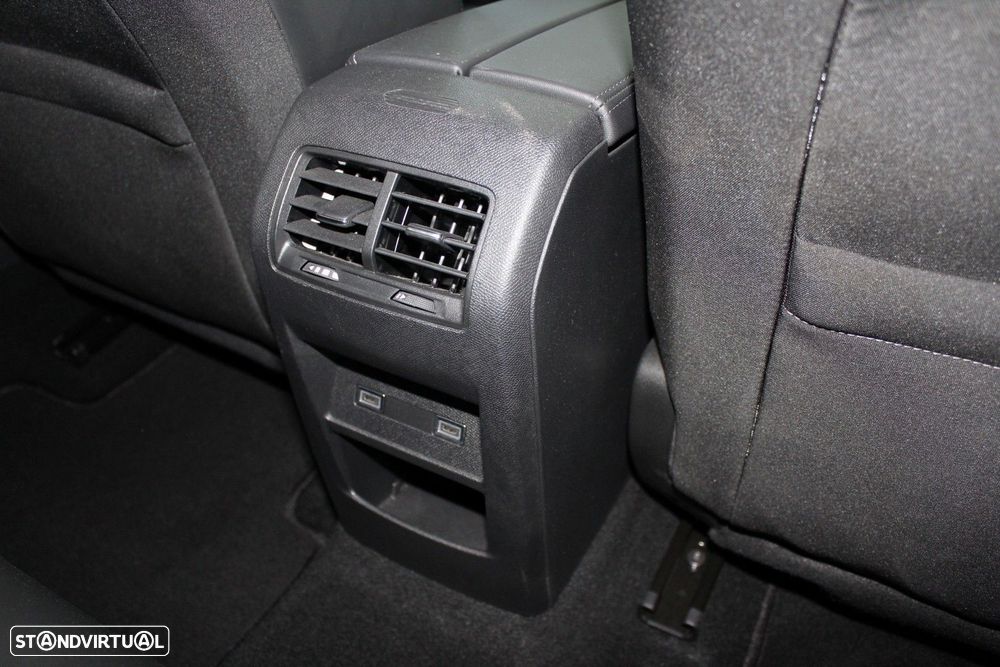 Peugeot 308 SW 1.2 PureTech Allure EAT8 - 10