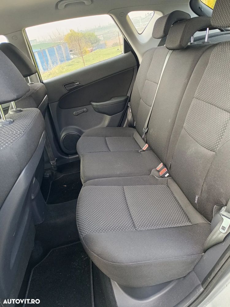 Hyundai i30 i30cw 1.6 CRDi Edition 20 - 11