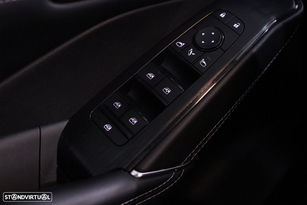 Nissan Qashqai 1.3 DIG-T N-Connecta - 29