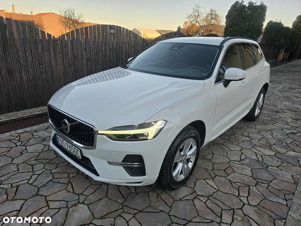 Volvo XC 60 D4 Momentum Pro - 11