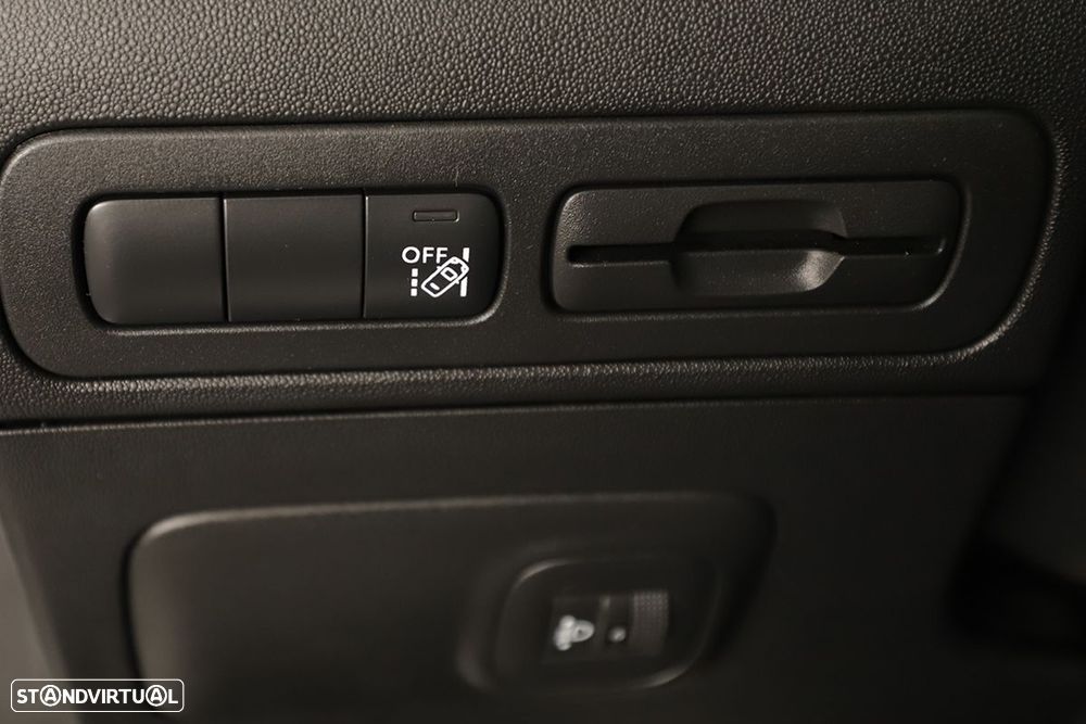 Citroën C3 Aircross 1.2 PureTech C-Series - 17