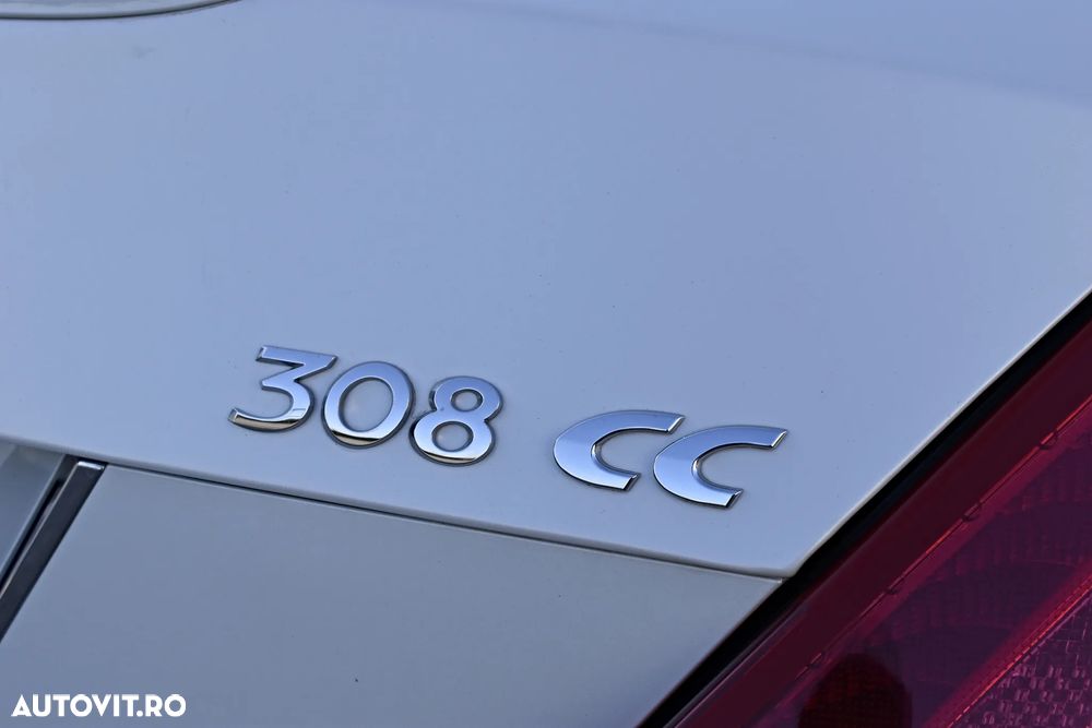 Peugeot 308 1.6 HDI FAP Premium - 29