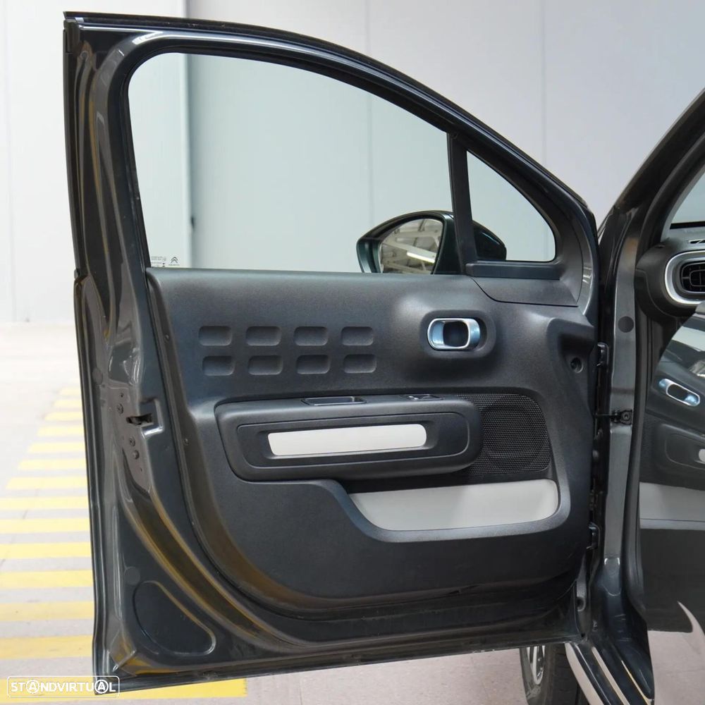 Citroën C3 1.2 PureTech Feel - 26