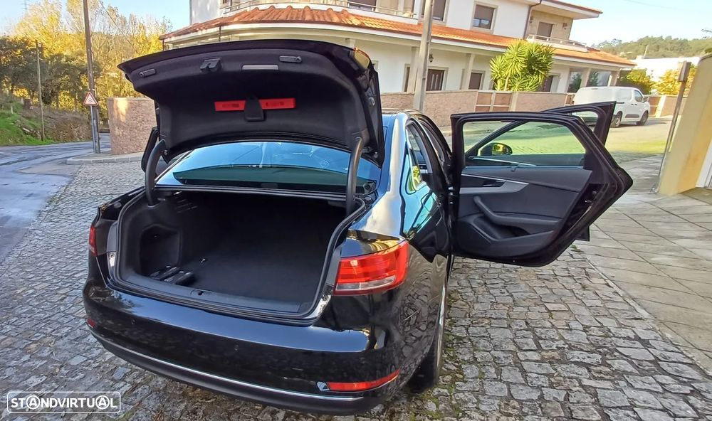 Audi A4 2.0 TDI Advance - 18
