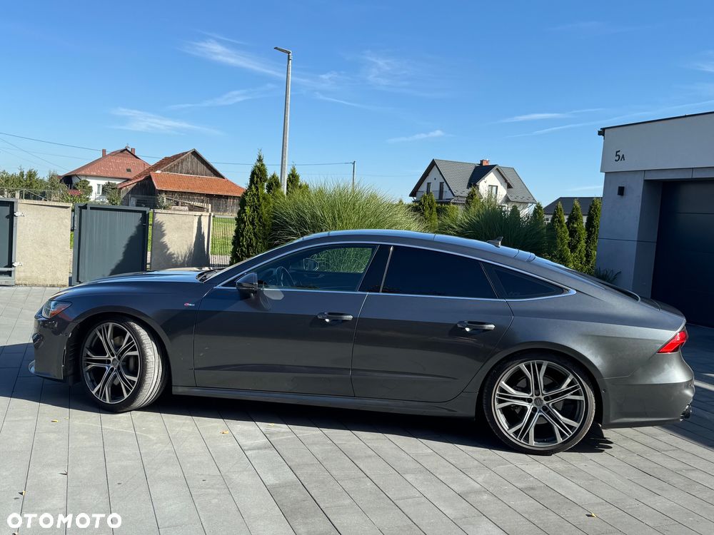 Audi A7 Sportback 55 TFSI quattro S tronic - 13