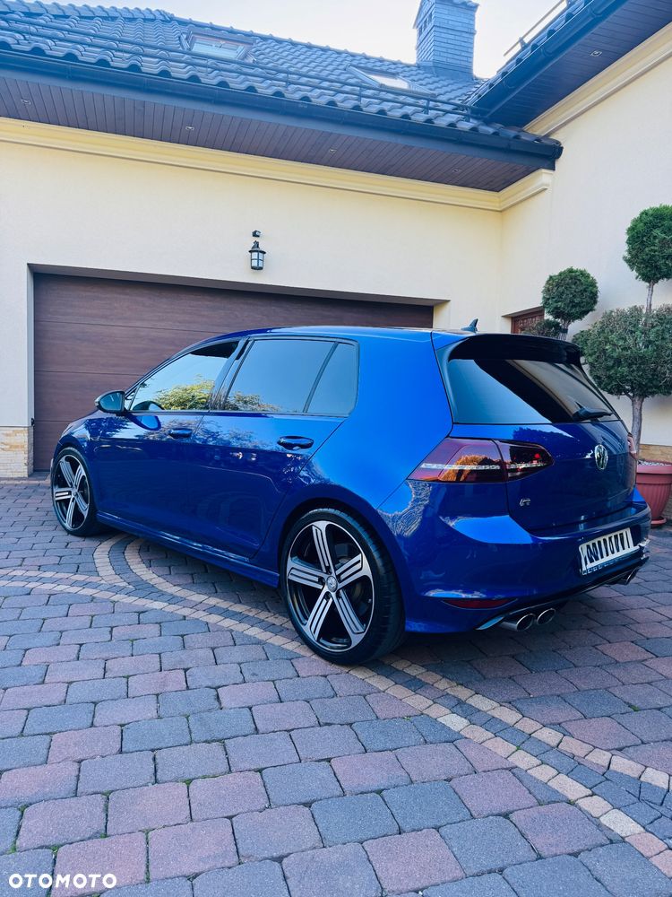 Volkswagen Golf - 3