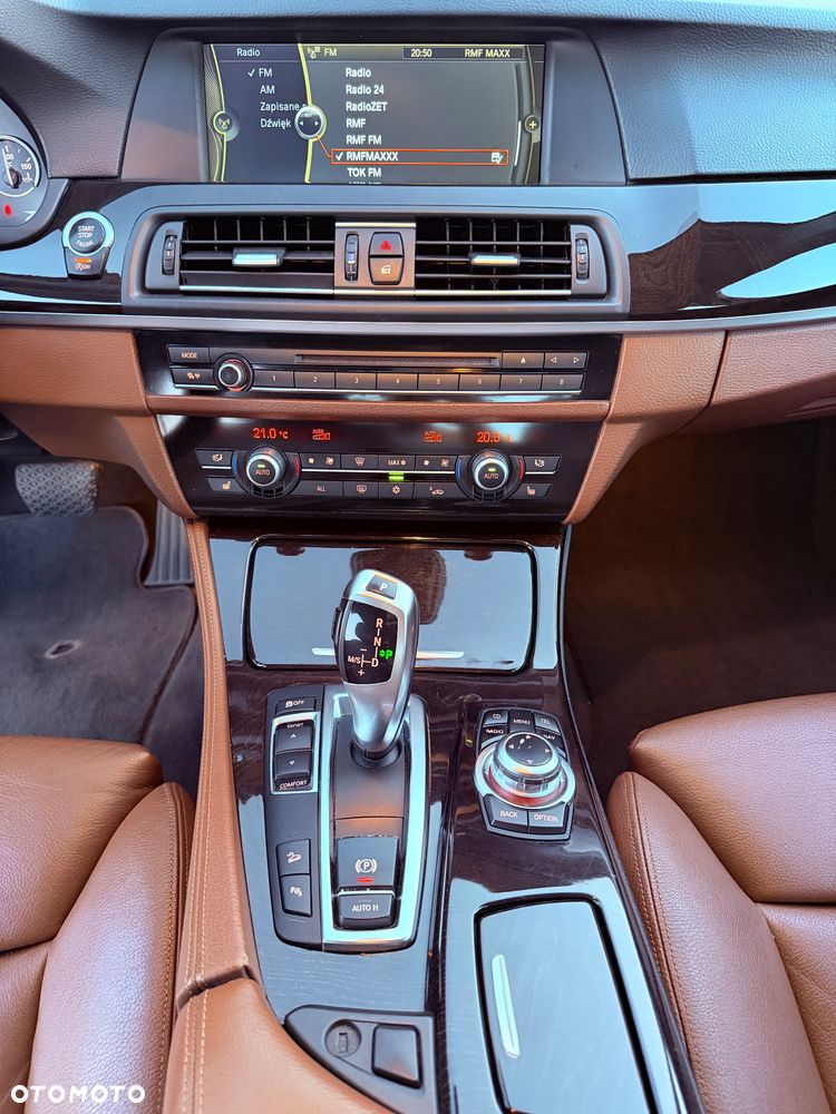 BMW Seria 5 530d xDrive Luxury Line - 12