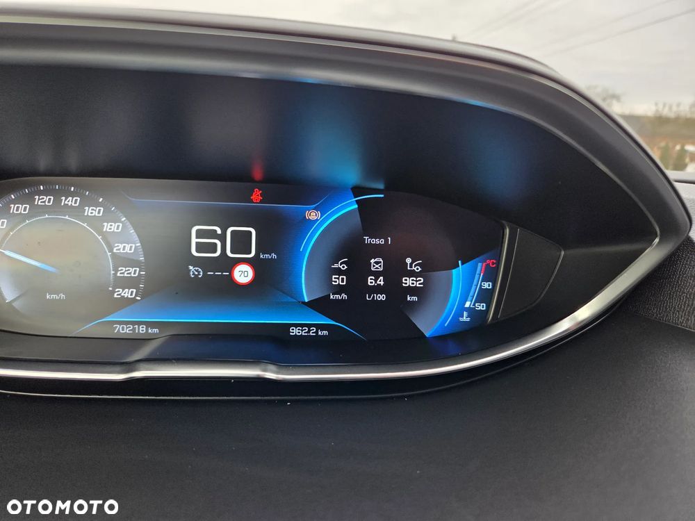 Peugeot 3008 1.5 BlueHDi Road Trip S&S - 36