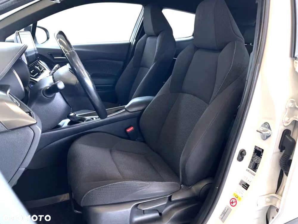 Toyota C-HR 1.8 Hybrid Prestige - 26