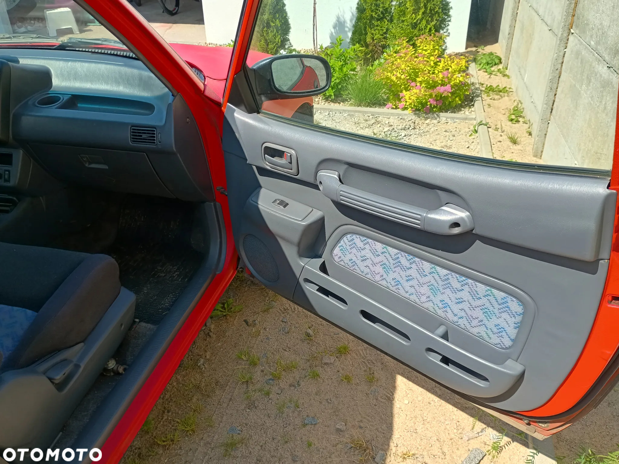 Toyota RAV4 2.0 - 14