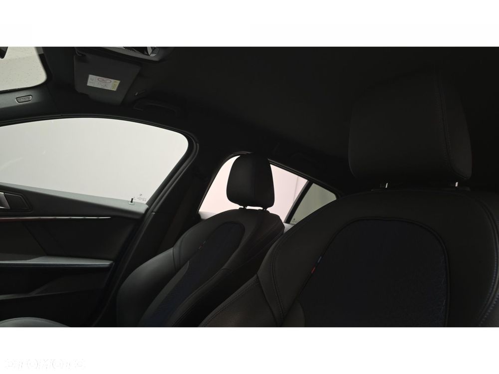 BMW Seria 1 118i - 18