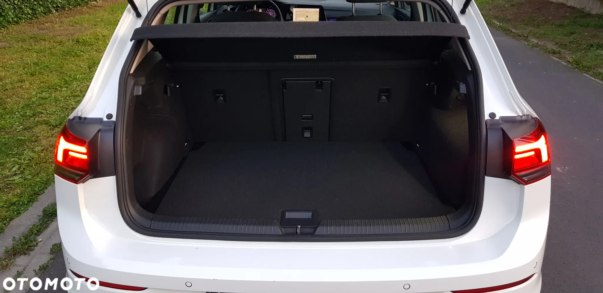 Volkswagen Golf - 34