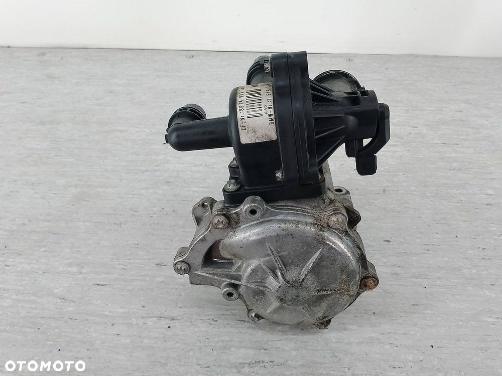 POMPA WSPOMAGANIA WODY BMW E46 8674955107  7515776 1.8 B - 4
