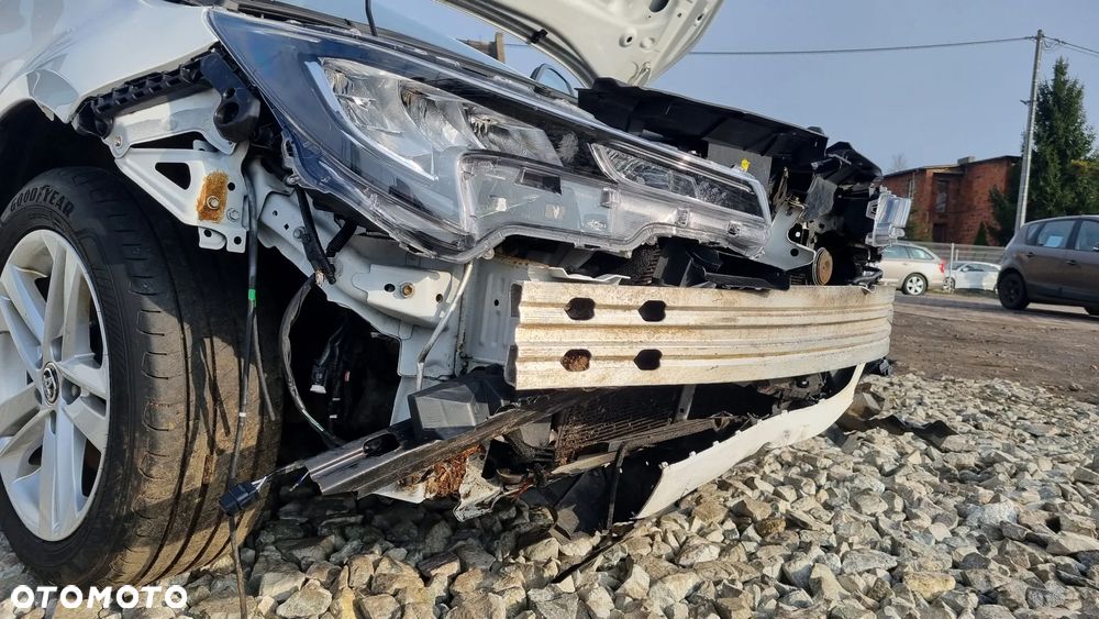 Toyota Corolla 1.8 Comfort - 36