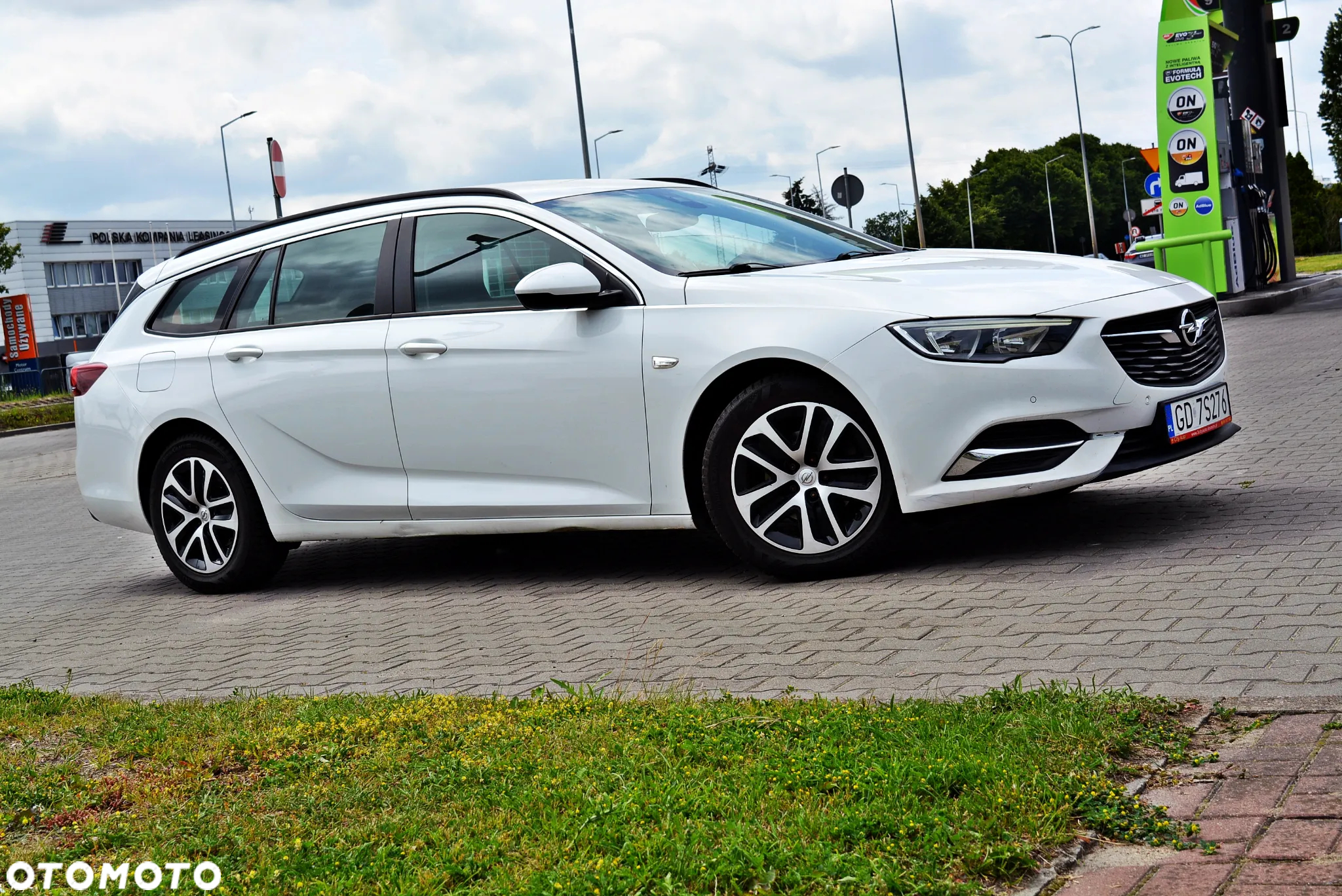 Opel Insignia Sports Tourer 1.6 Diesel Exclusive - 11