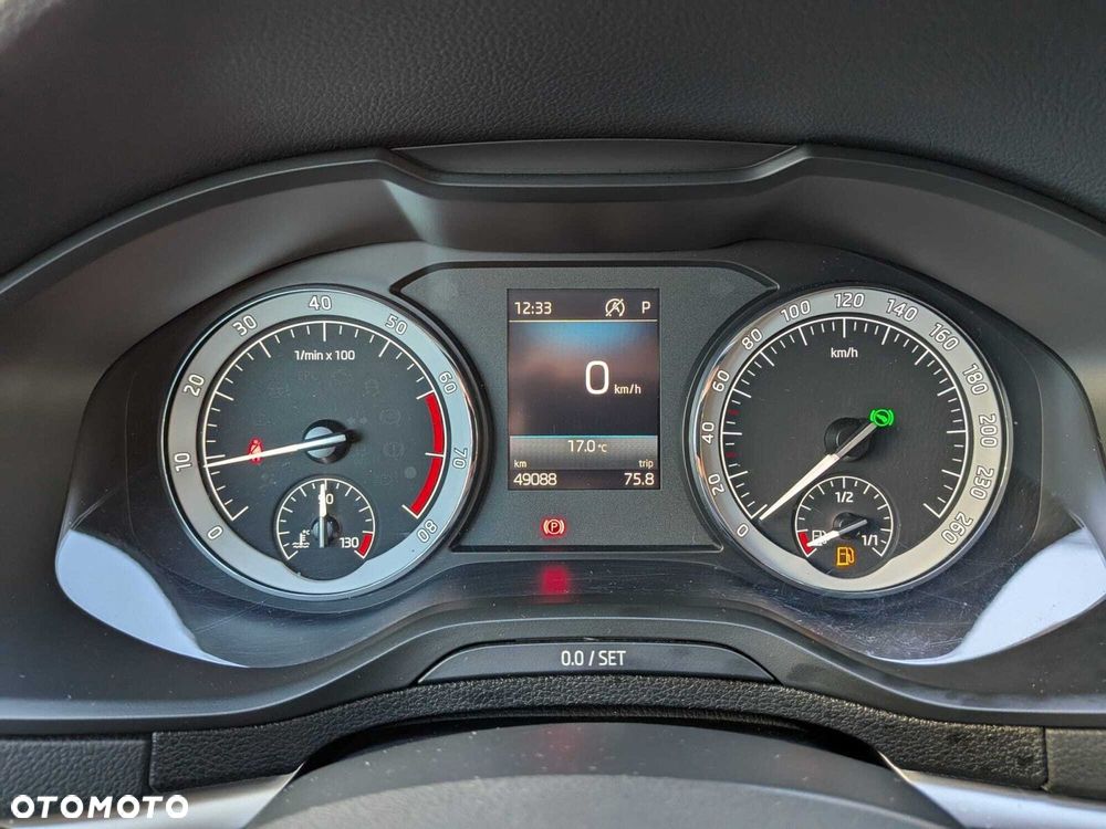 Skoda Karoq 1.5 TSI ACT 4x2 Style DSG - 9