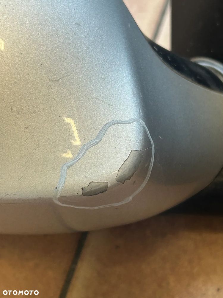 LUSTERKO BMW E82 PRAWE 5PIN EUROPA - 5