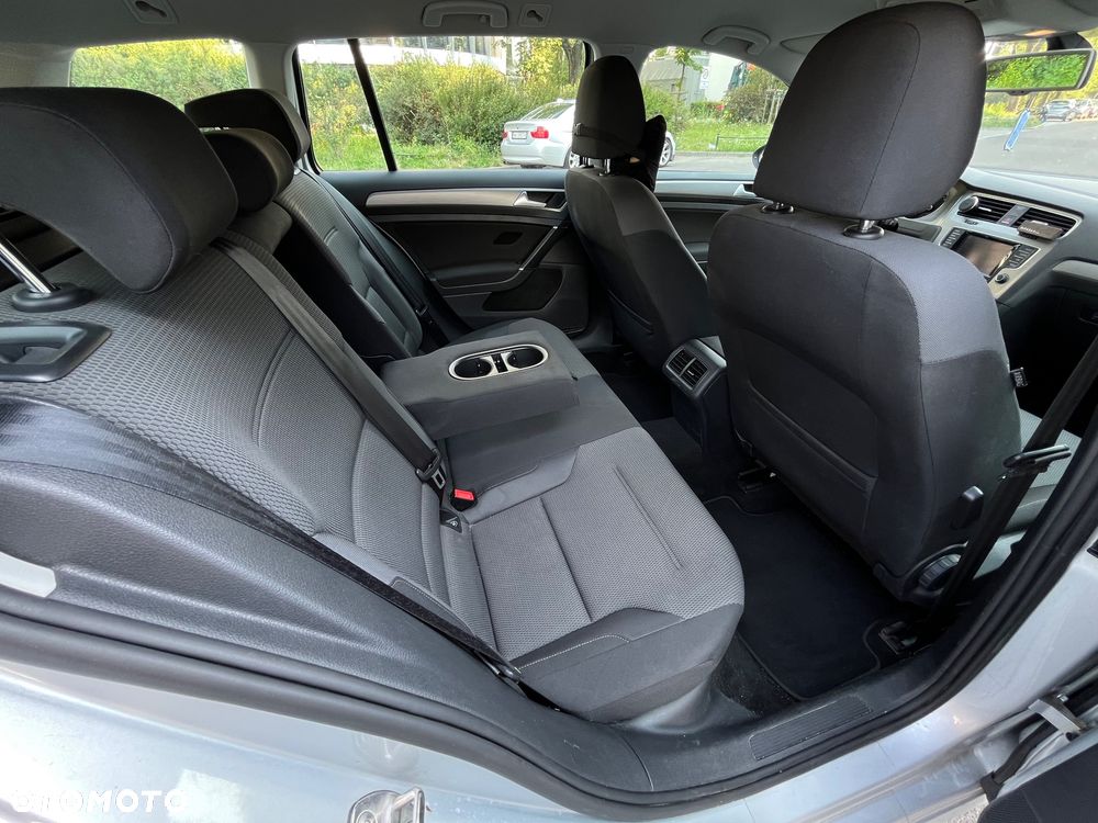 Volkswagen Golf 1.4 TSI BMT Comfortline DSG - 18