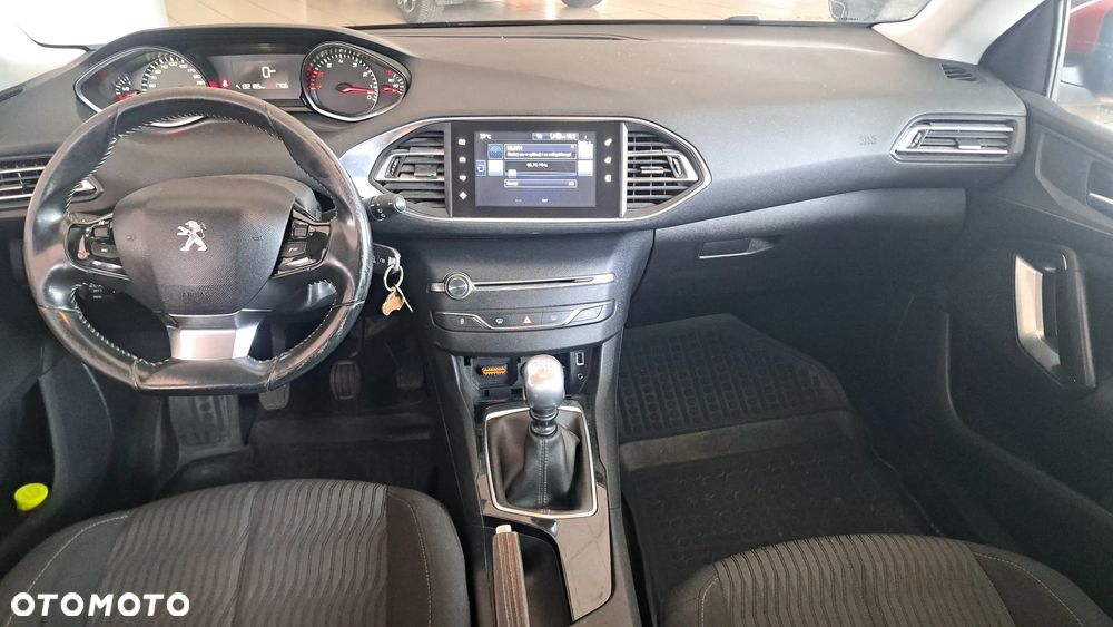 Peugeot 308 1.6 THP Active - 9