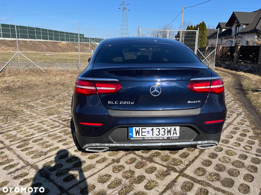Mercedes-Benz GLC - 30