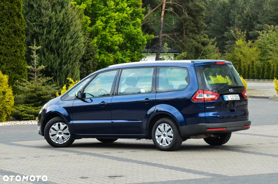 Ford Galaxy 2.0 Business Edition - 18