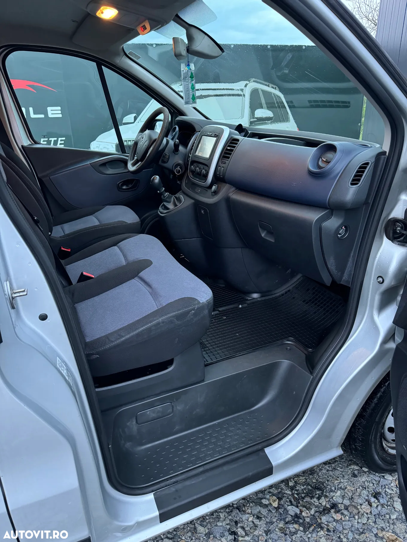 Opel Vivaro 1.6 TwinTurbo CDTI Combi L2H1 2.9 t Start/Stop - 8