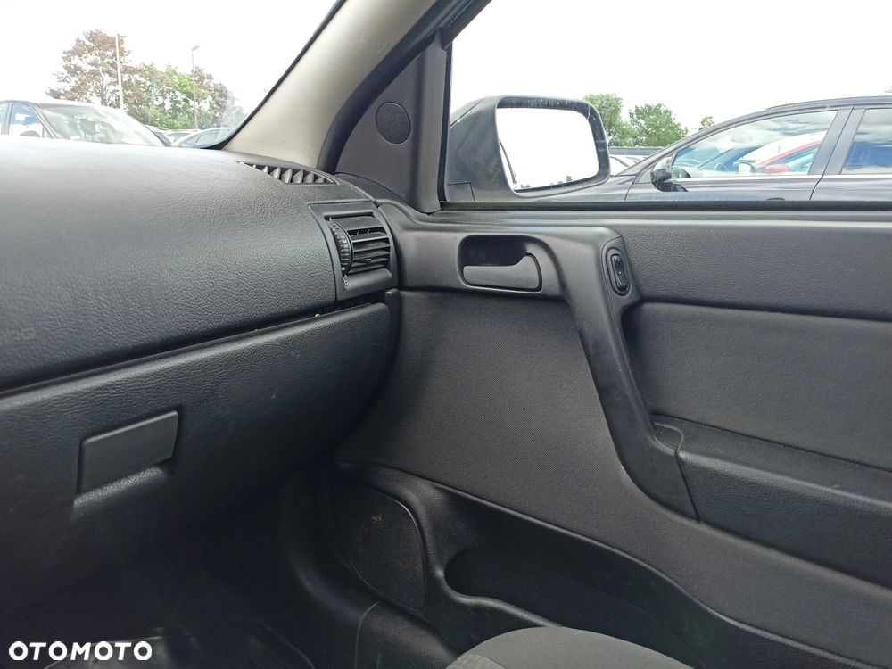 Opel Astra 1.4 - 11