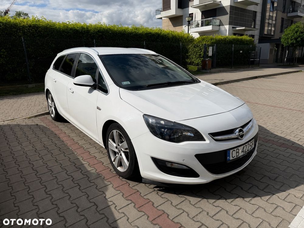 Opel Astra 2.0 CDTI Cosmo - 1