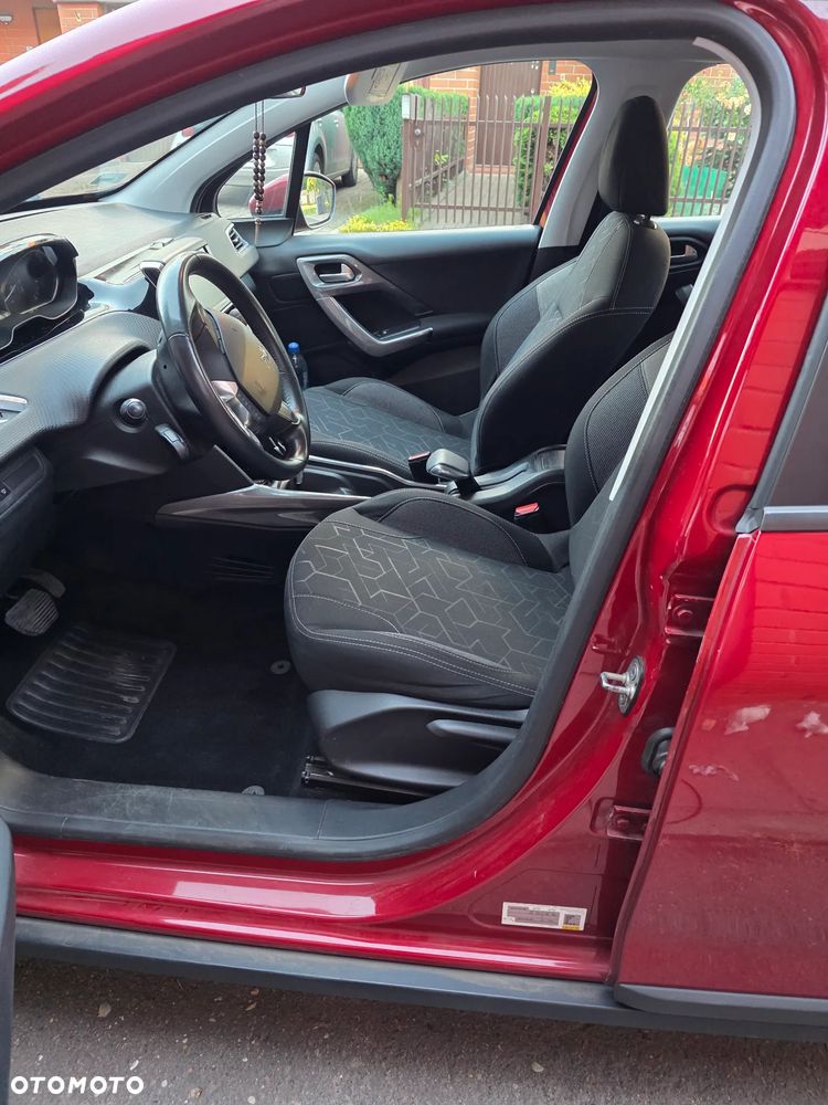Peugeot 2008 PureTech 110 Stop&Start EAT6 Active - 5