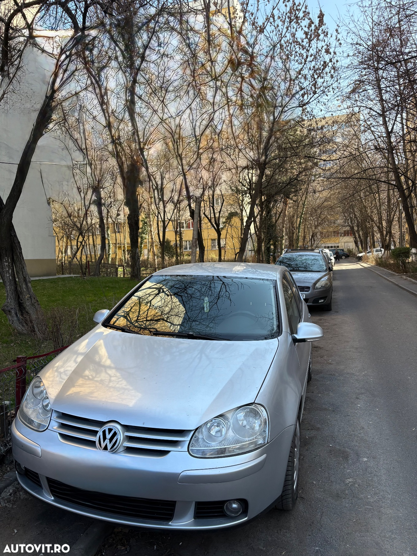 Volkswagen Golf 1.6 Trendline - 5
