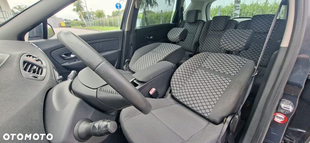 Renault Scenic 2.0 16V Privilege CVT - 18