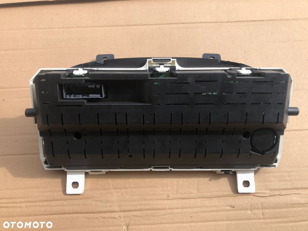Licznik AH22-10849 EUROPA Range Rover Sport Facelift 3.0 D 2009-13 - 2