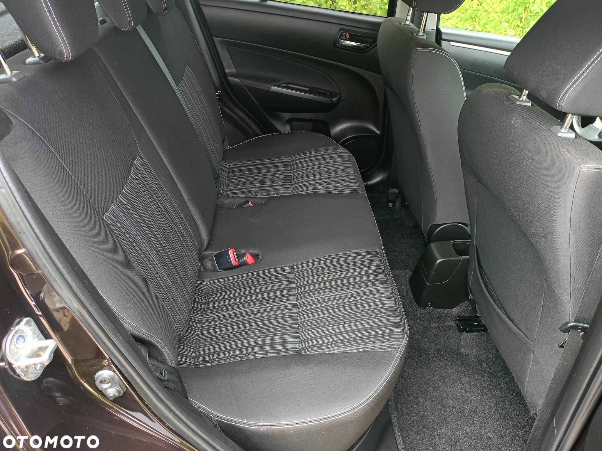 Suzuki Swift - 15