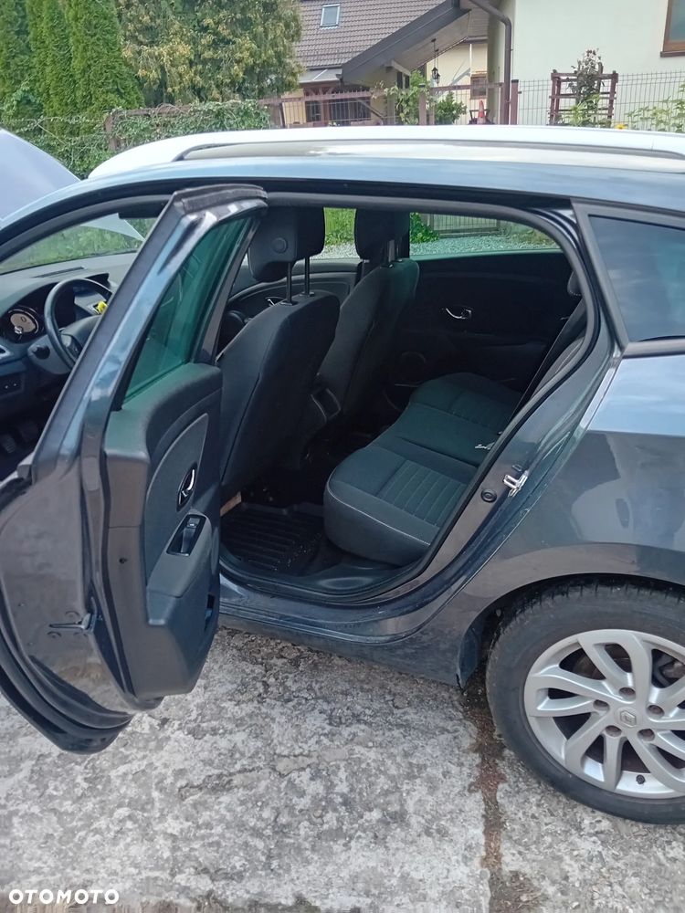 Renault Megane 1.2 Energy TCe Limited - 10