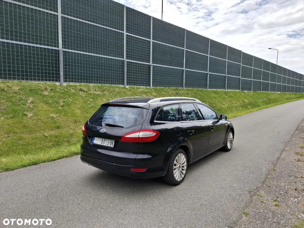 Ford Mondeo 2.0 Titanium - 12