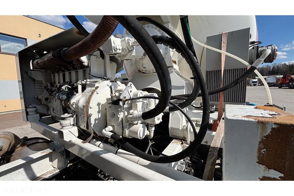 Volvo FM 9-300 8x4 EURO3 + IMER LT 9.7 H/D 9m3 - 15