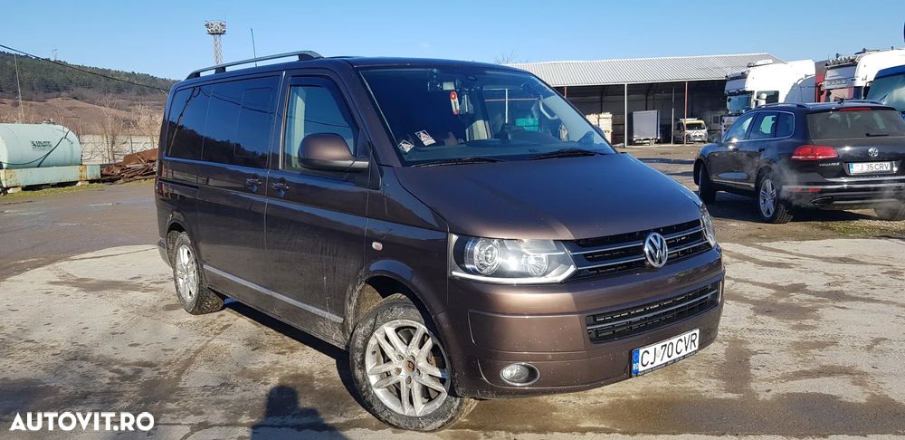 Volkswagen Multivan - 1