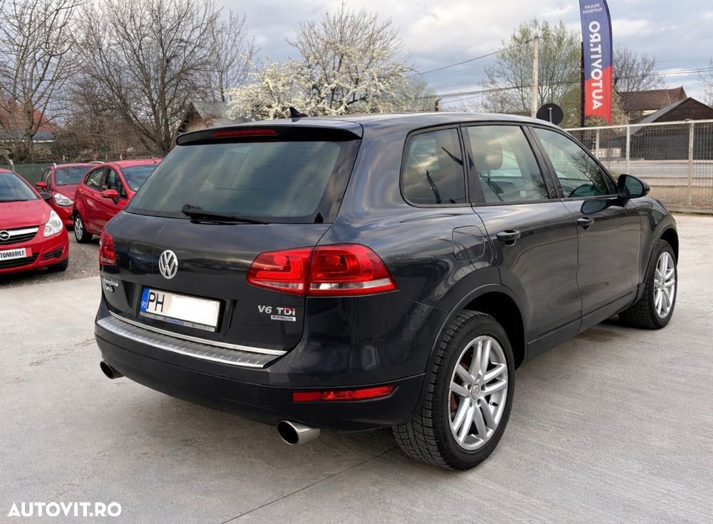 Volkswagen Touareg - 8