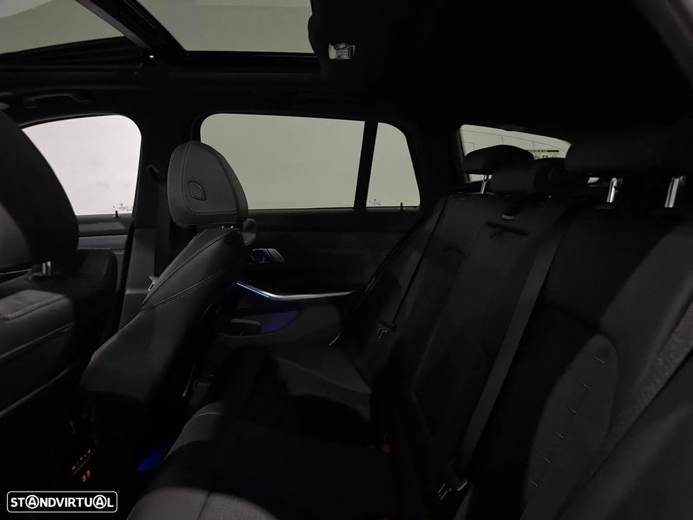 BMW 320 d Touring Pack M Auto - 15