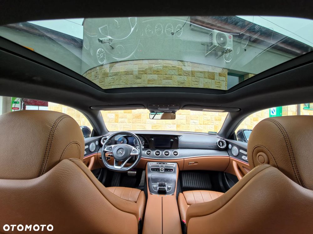 Mercedes-Benz Klasa E 220 d 4-Matic 9G-TRONIC - 2