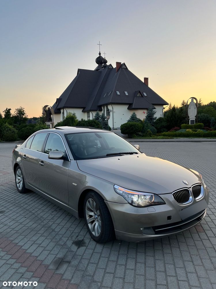BMW Seria 5 525d - 3